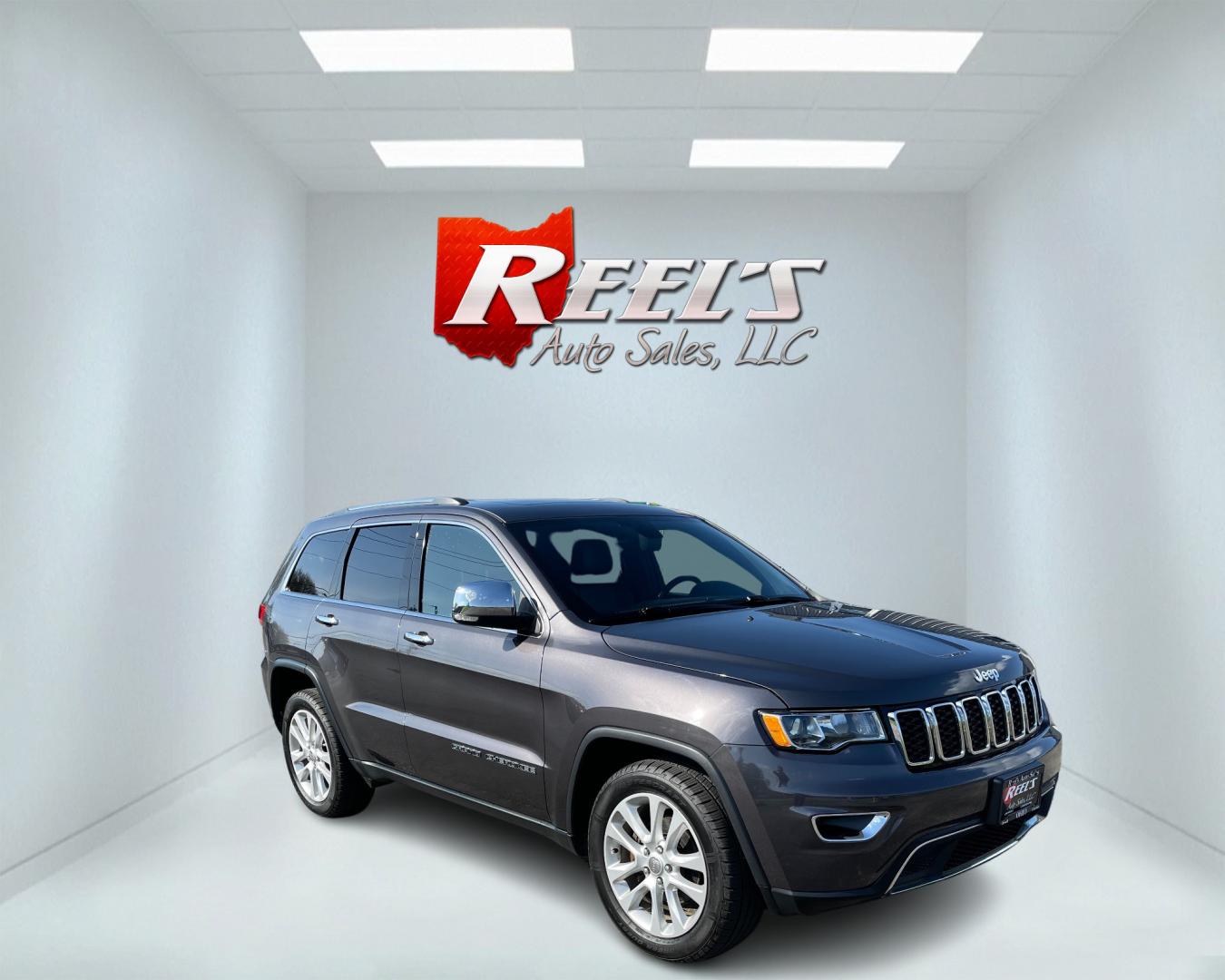 2017 Gray /Black Jeep Grand Cherokee Limited 4WD (1C4RJFBGXHC) with an 3.6L V6 DOHC 24V engine, 8A transmission, located at 547 E. Main St., Orwell, OH, 44076, (440) 437-5893, 41.535435, -80.847855 - This 2017 Jeep Grand Cherokee Limited 4WD is a highly capable and luxurious midsize SUV that effectively balances off-road prowess and comfort. Equipped with the refined 3.6L Pentastar V6 engine and an 8-speed automatic transmission, this model includes ECO and Sport modes to adapt the driving exper - Photo#2